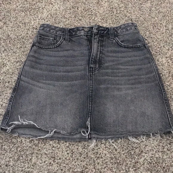 juniors black denim skirt